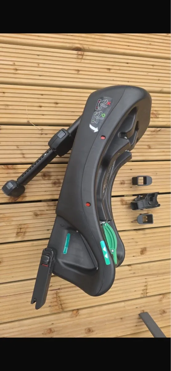 Isofix - Image 1