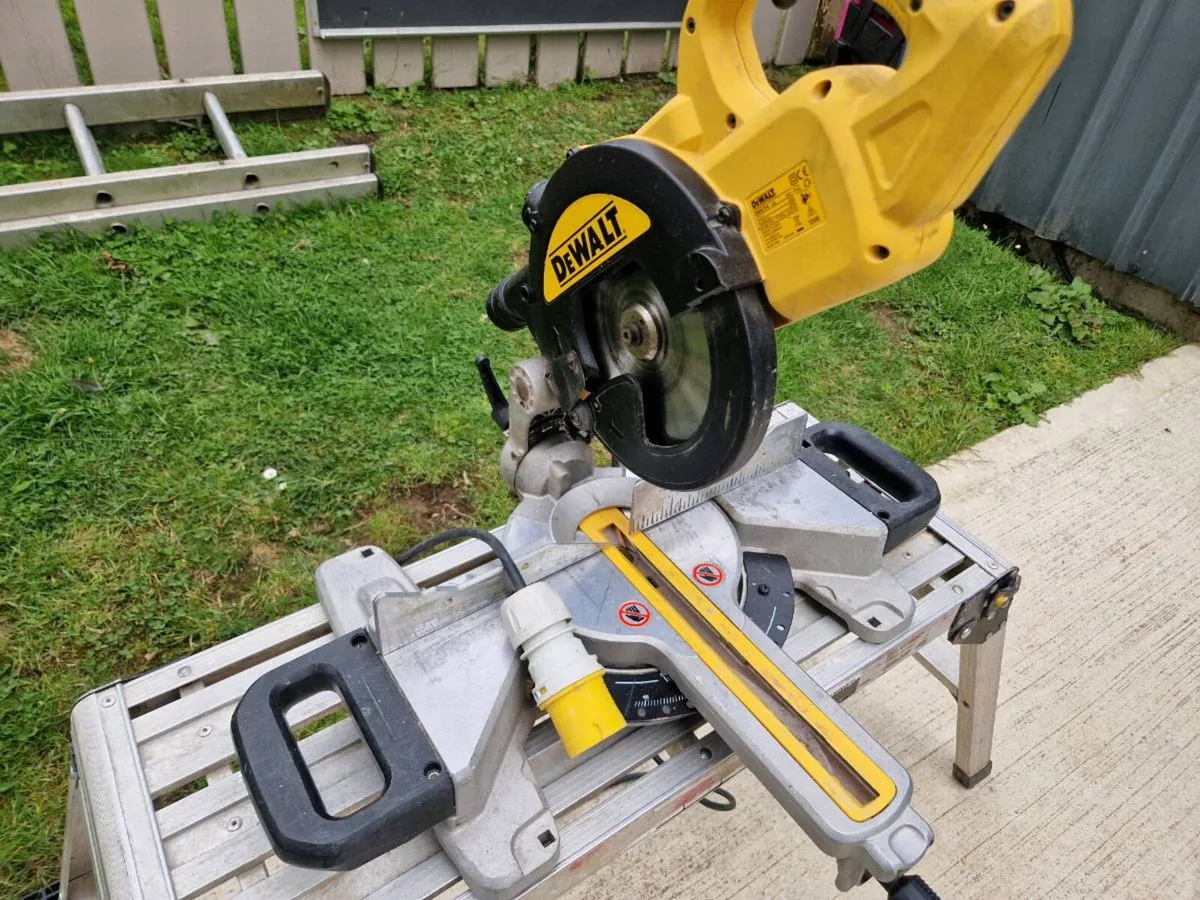 Mitre saw - Image 1