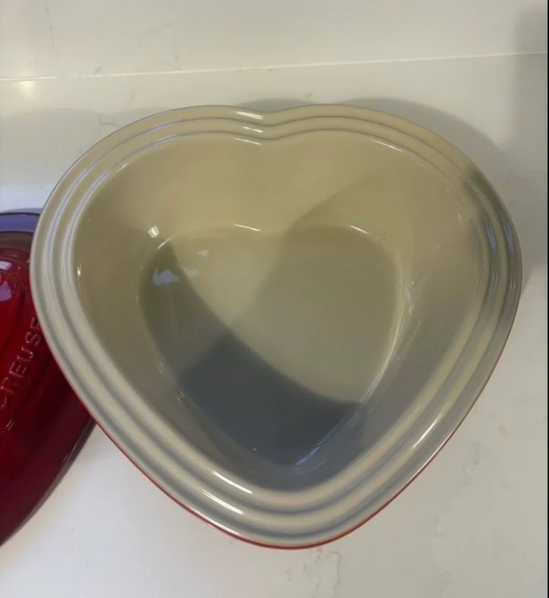 Le creuset heart casserole - Image 3