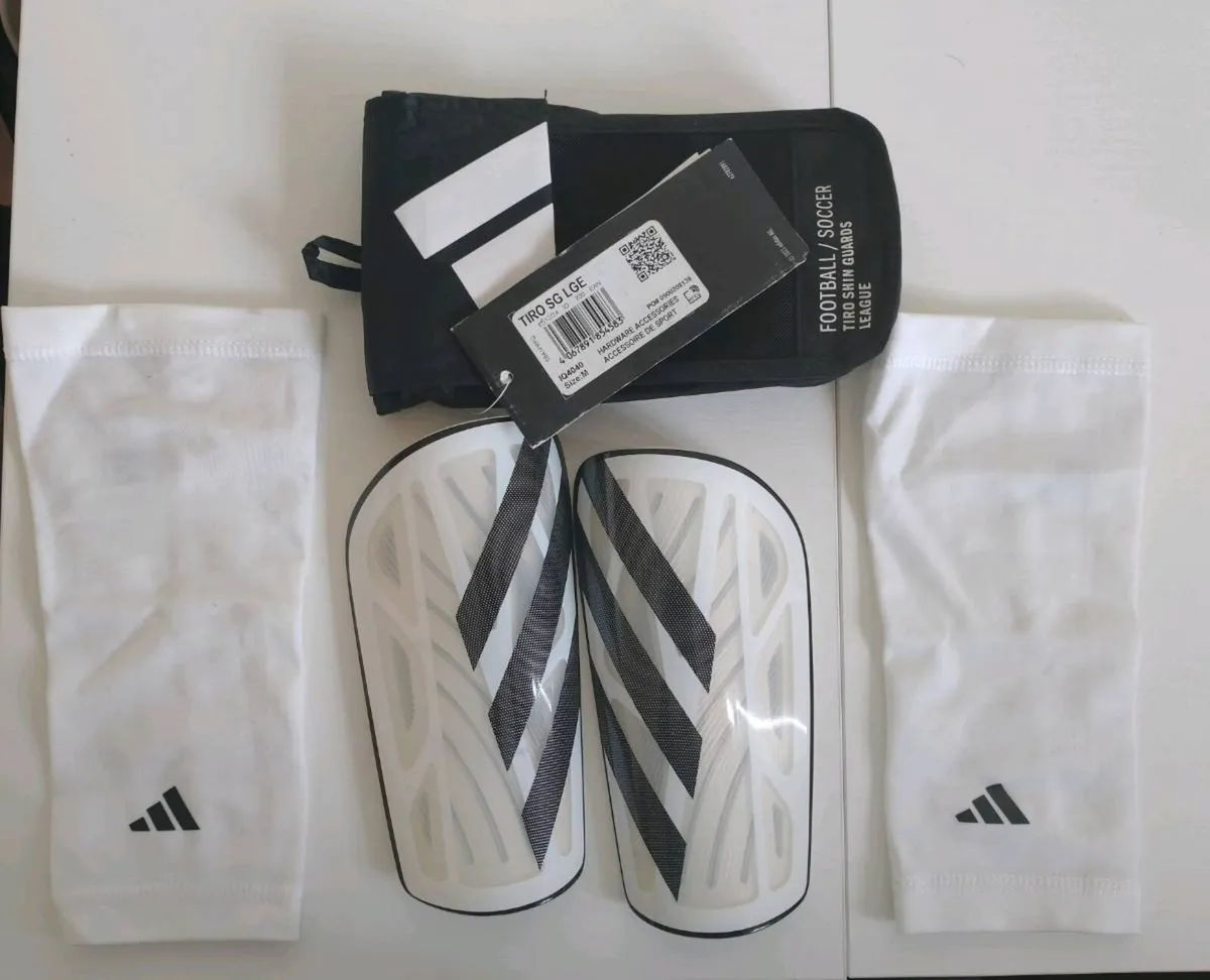 Shin guards - Image 1