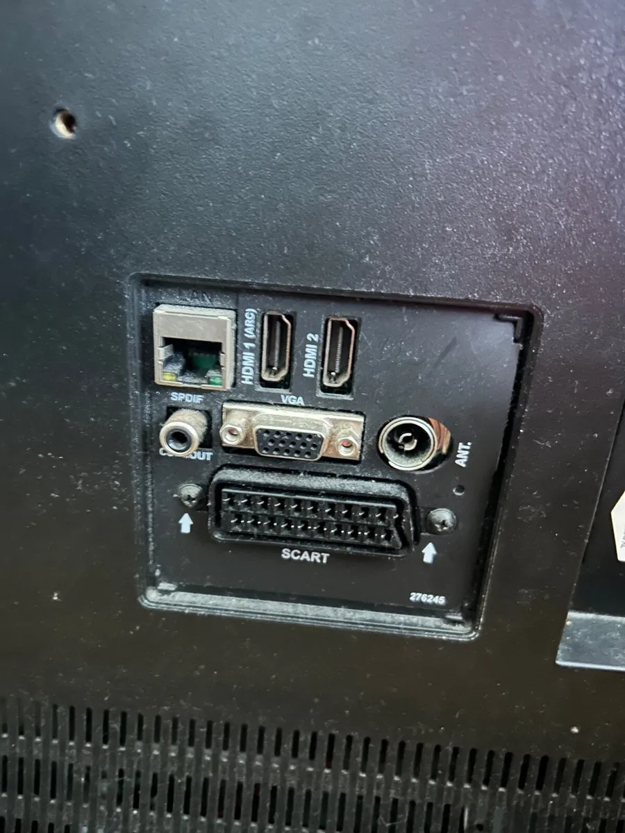 BUSH 32” TV / Screen Monitor PC - Image 2