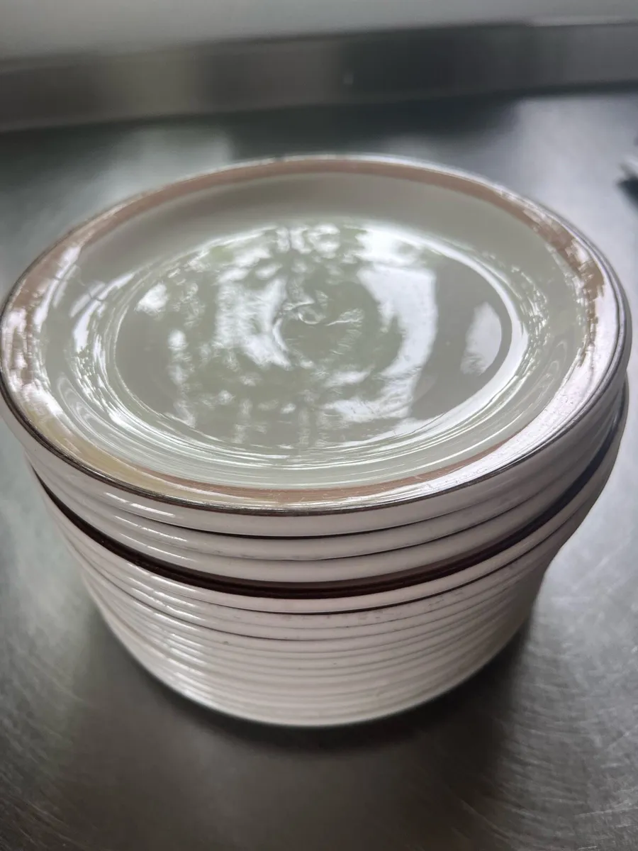 Carrigaline pottery - Image 3