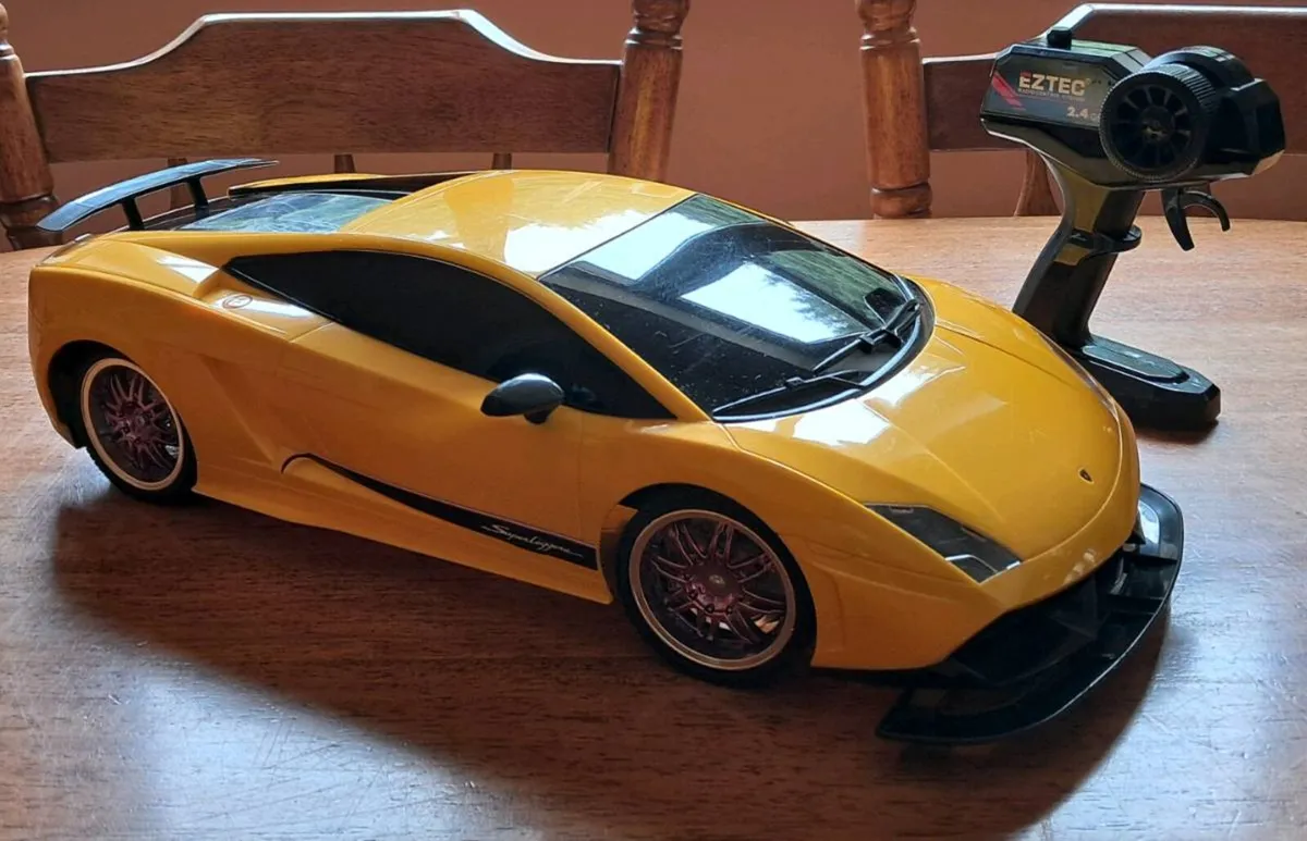 Remote controlled Lamborghini Gallardo - Image 1