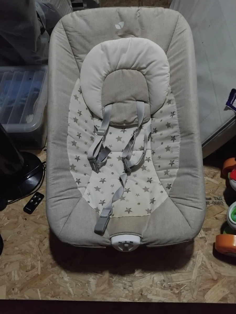 baby's bouncer battery operated - Image 1