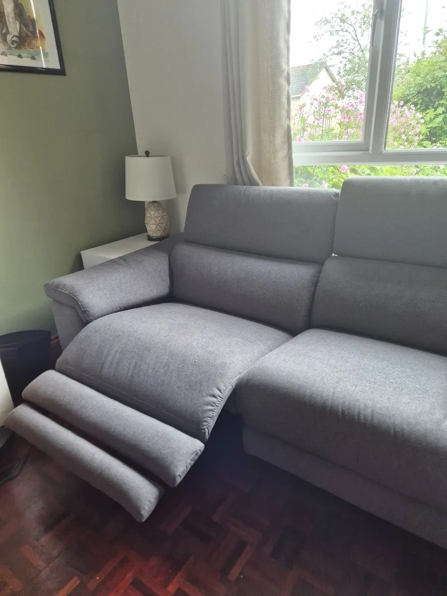Grey Corner Sofa with Electric Recliner – Excellen - Image 2
