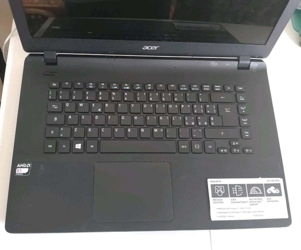 Acer Laptop - Image 2