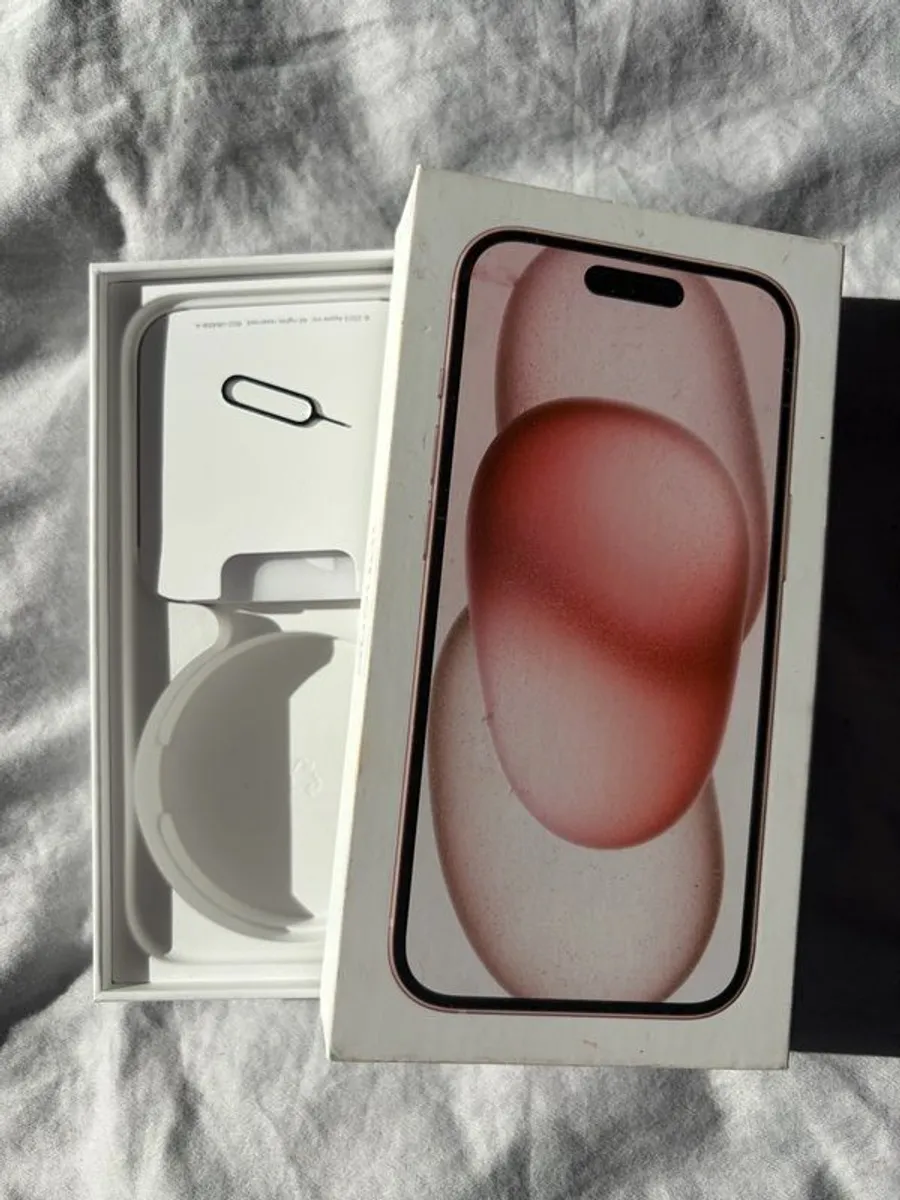 Iphone 15 - Image 3