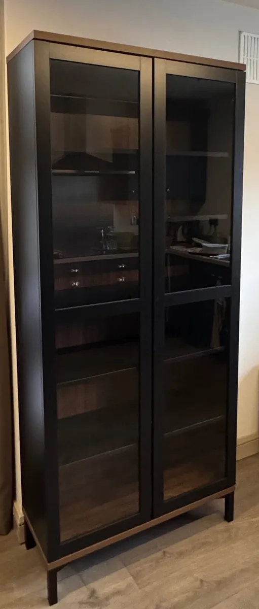 Cabinet with glass door - Image 2