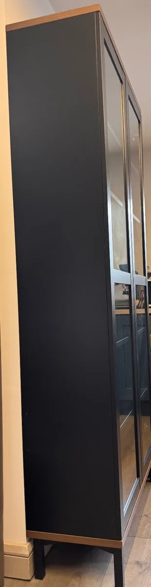 Cabinet with glass door - Image 3