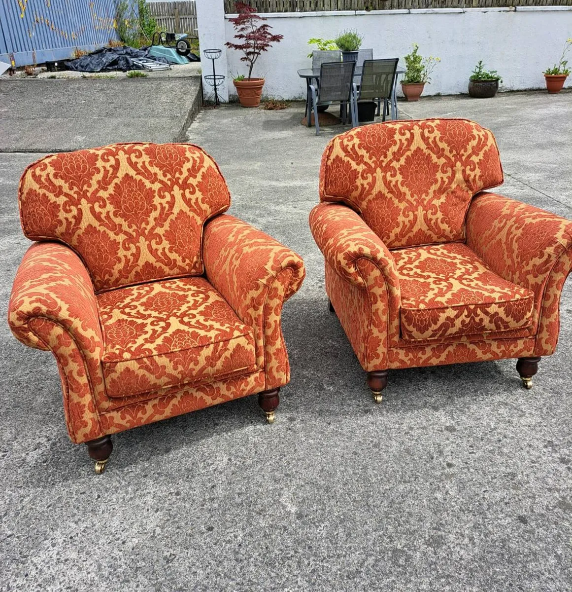 Two beautiful armchairs by Finline Furniture - Image 1