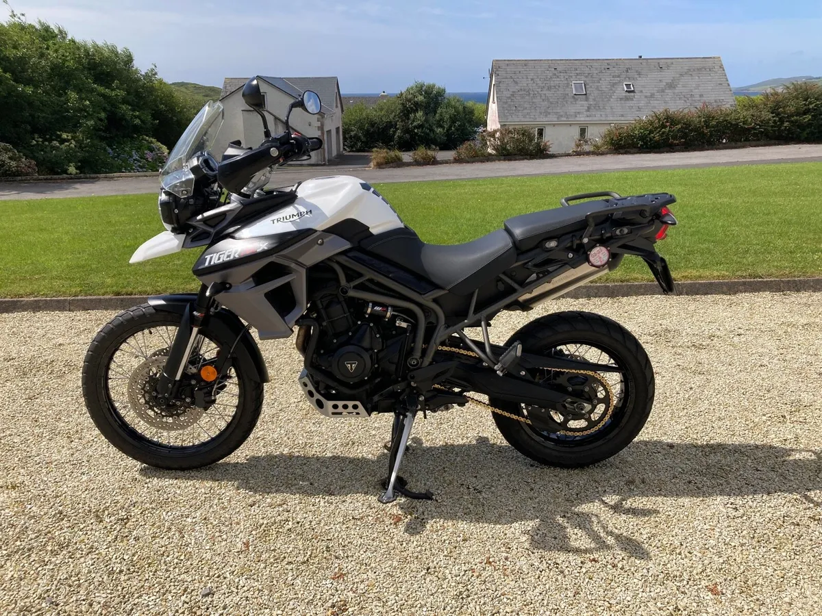 Triumph Tiger 800 xcx - Image 1