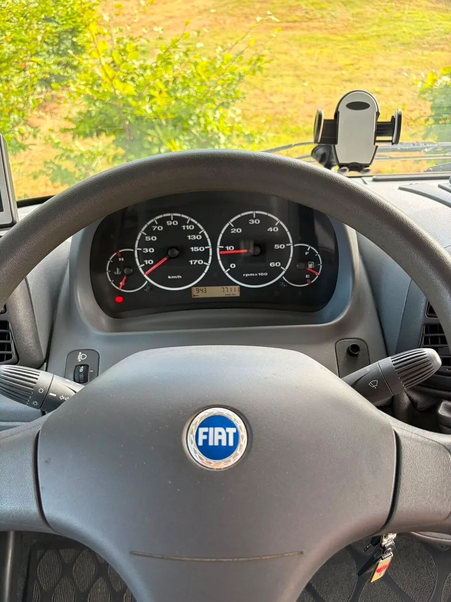 Fiat Ducato Burstner 6 berth - Image 3