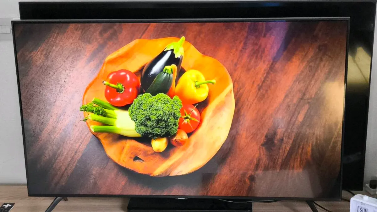 50"TV SAMSUNG, SMART,4K,HDR - Image 2
