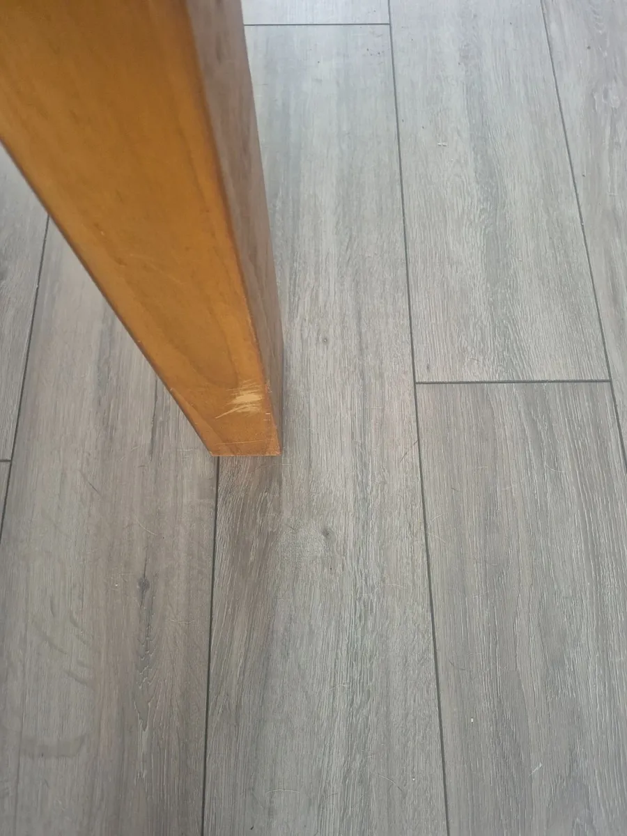 Dinning table - Image 3