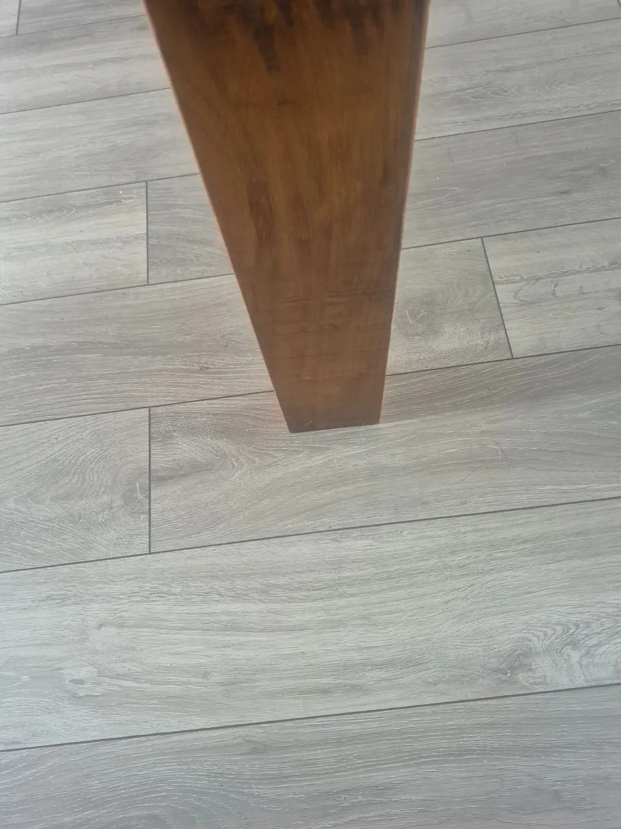 Dinning table - Image 4