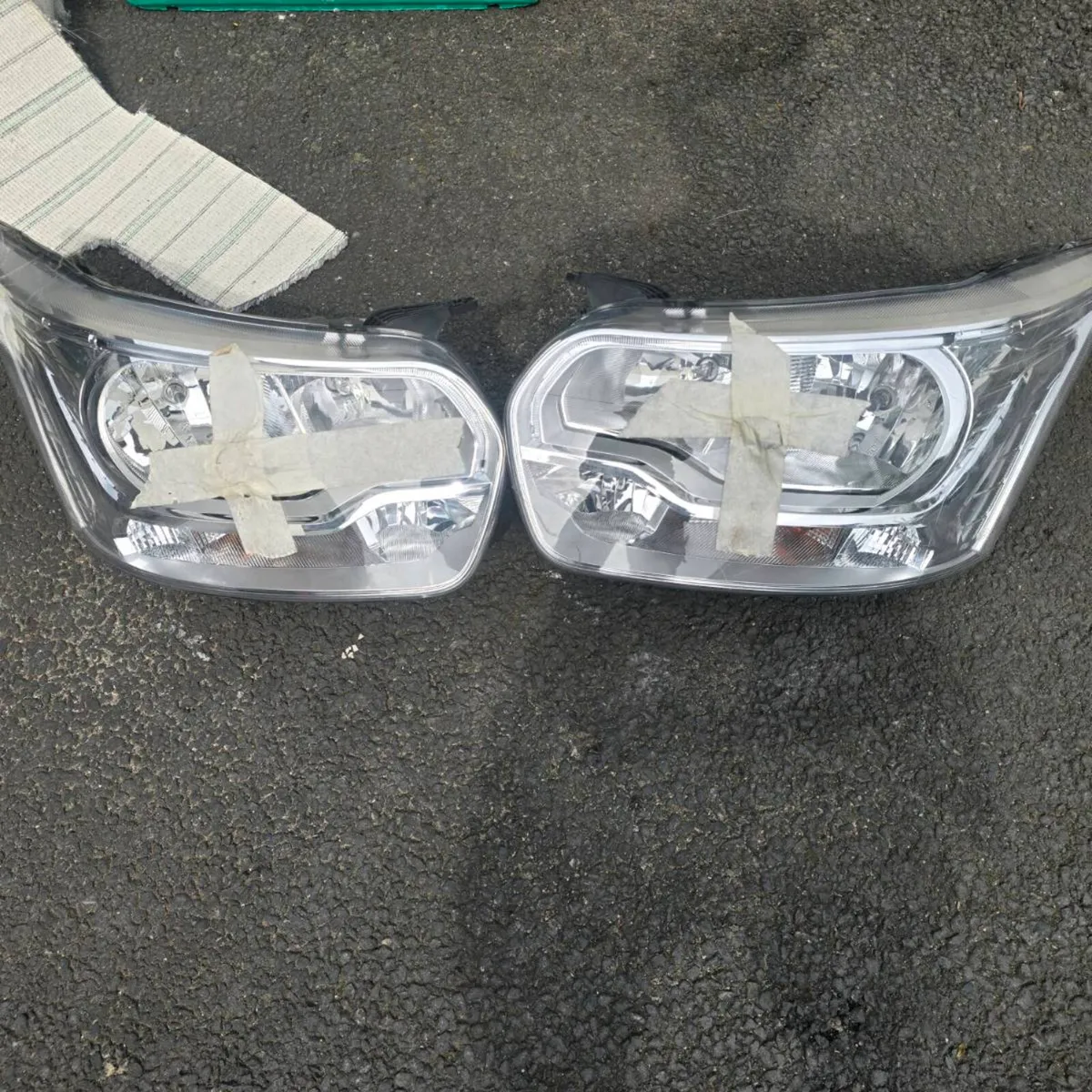 Ford transit headlamps
