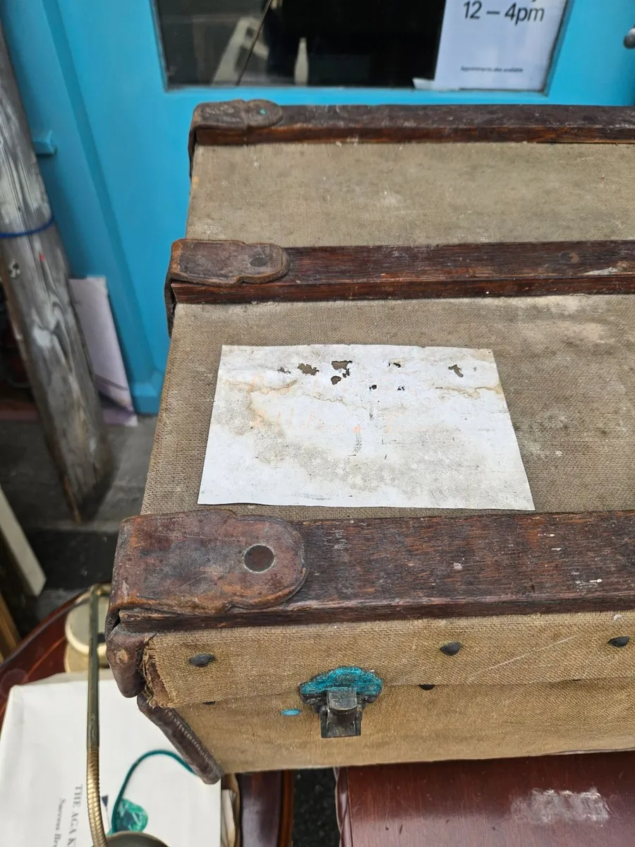 Vintage Travel Trunk - Image 4