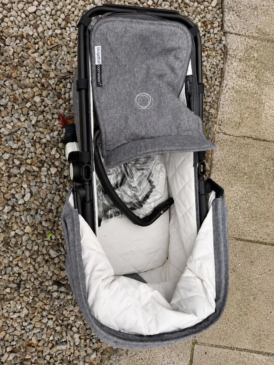 Bugaboo Cameleon 3 Bundle Missing Frame - Image 2