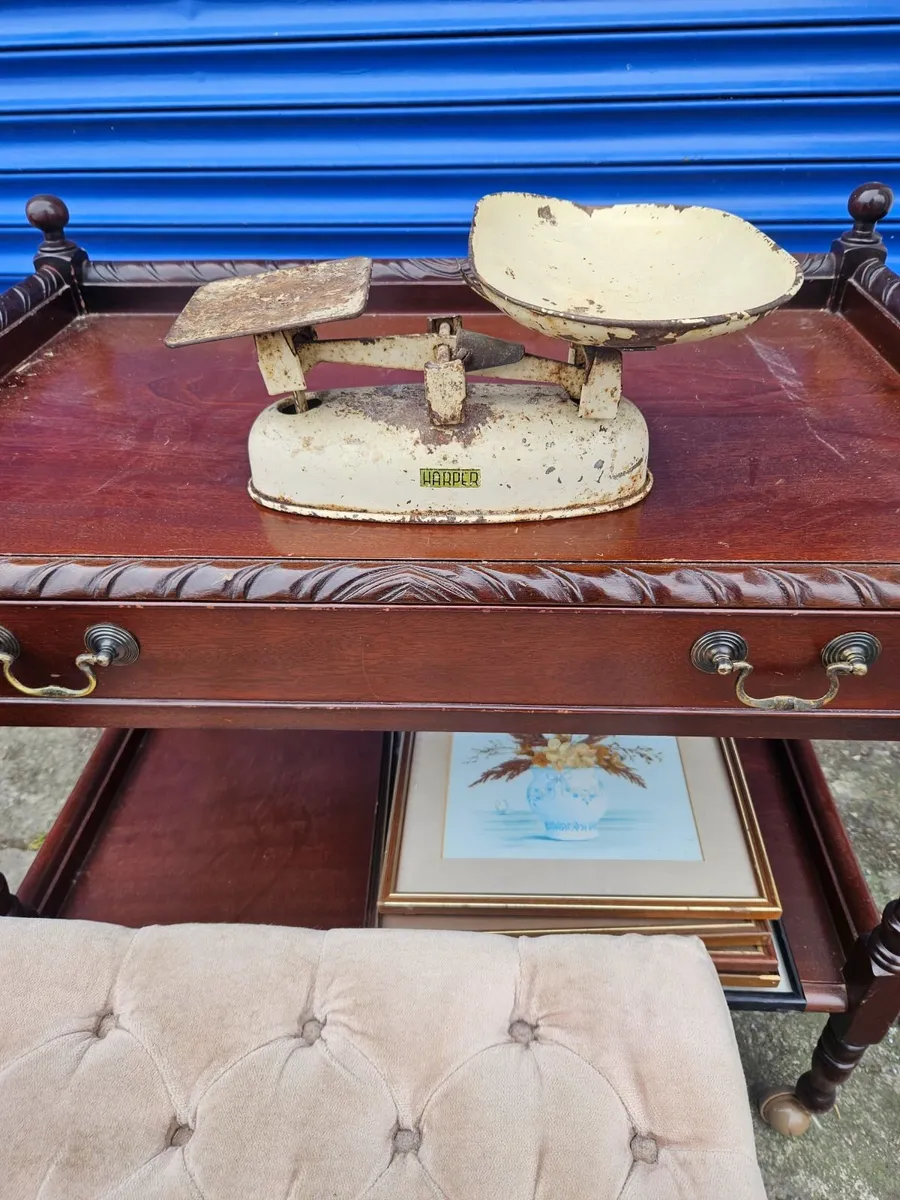 Vintage Weighing Scales - Image 2