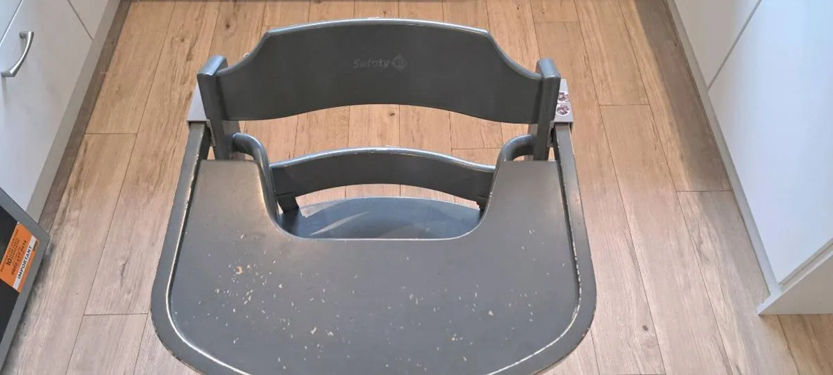 High Chair - Image 3