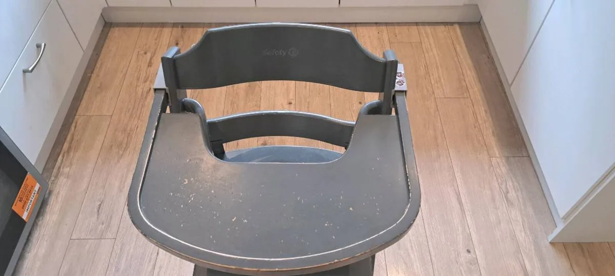 High Chair - Image 4
