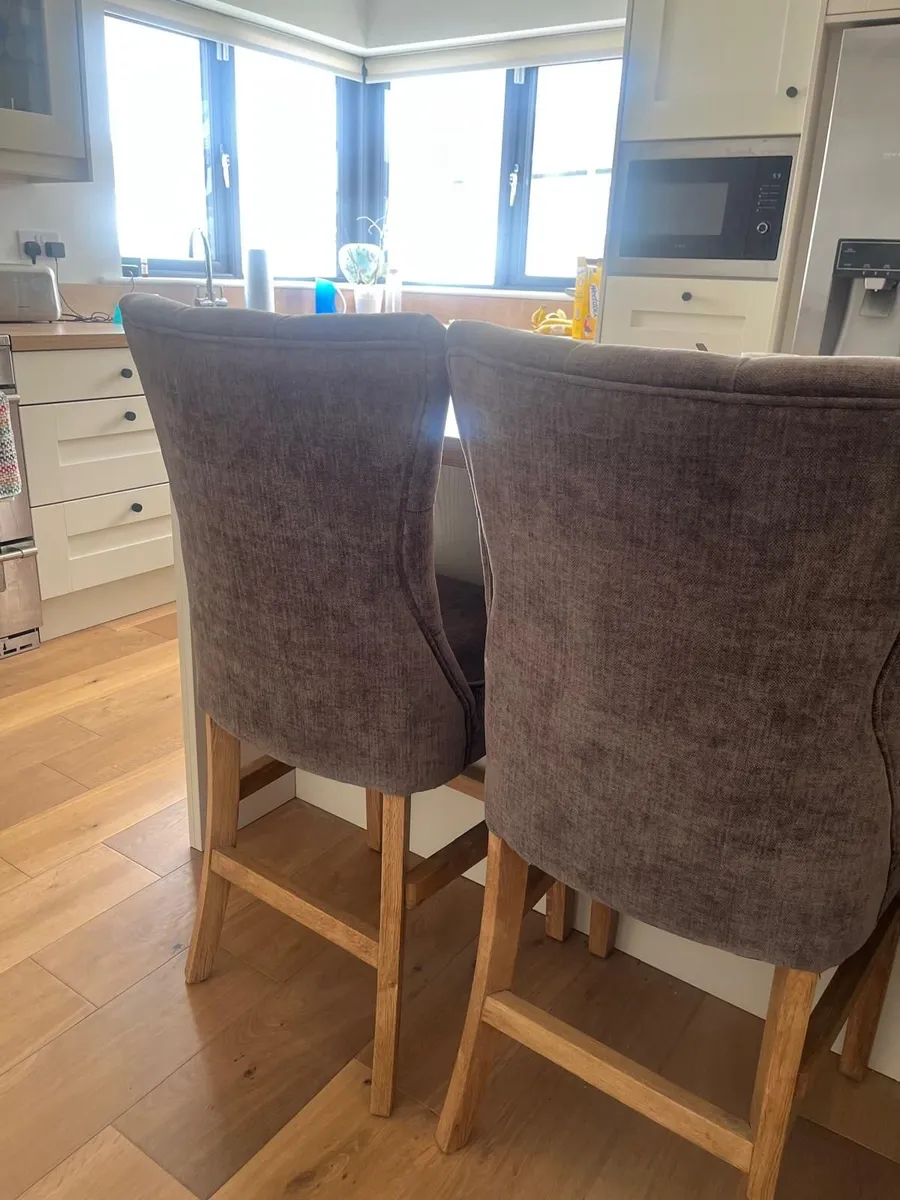 Kitchen Island Chairs - Image 1