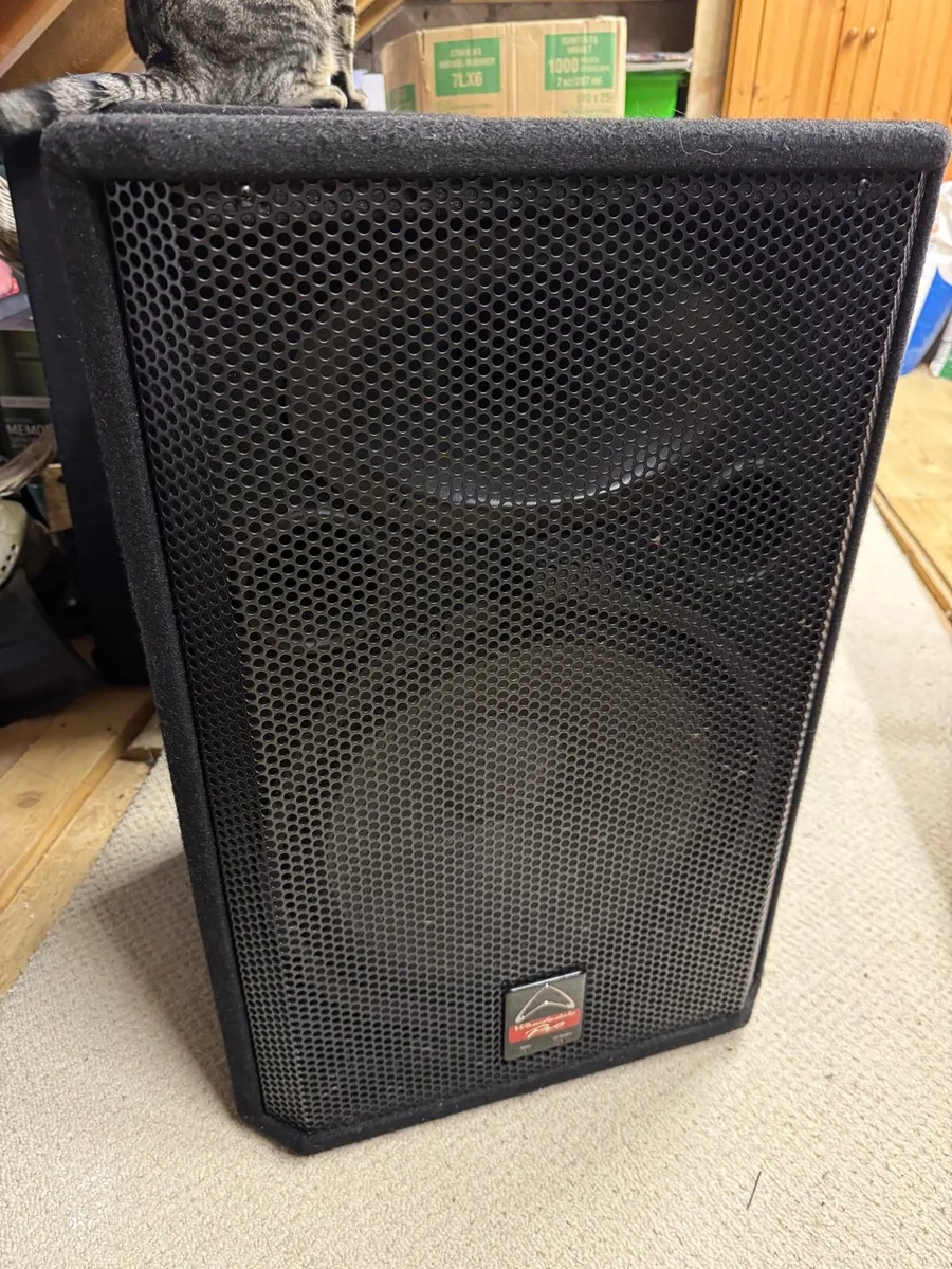 Big speakers - Image 1