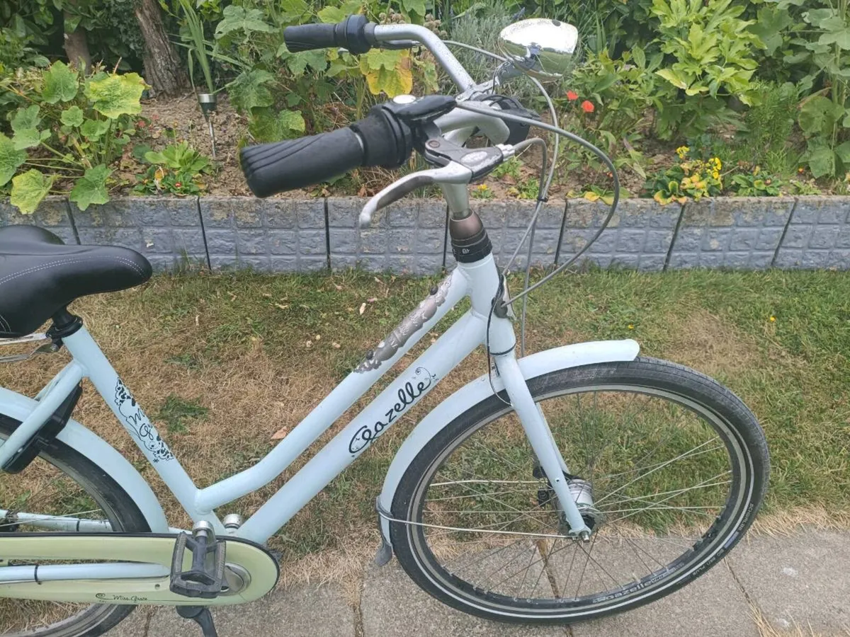 Ladies bike - Image 1