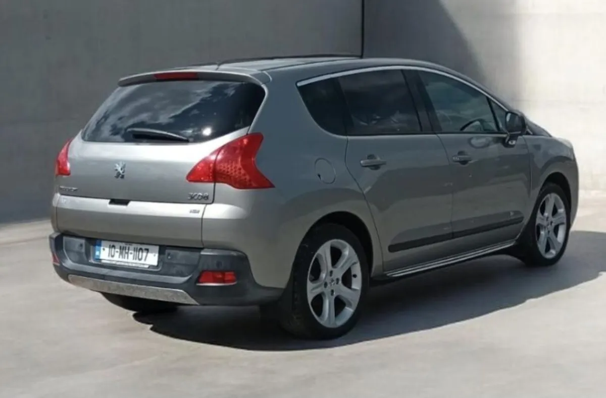 Peugeot 3008 2010 Auto High Spec (needs a repair) - Image 2
