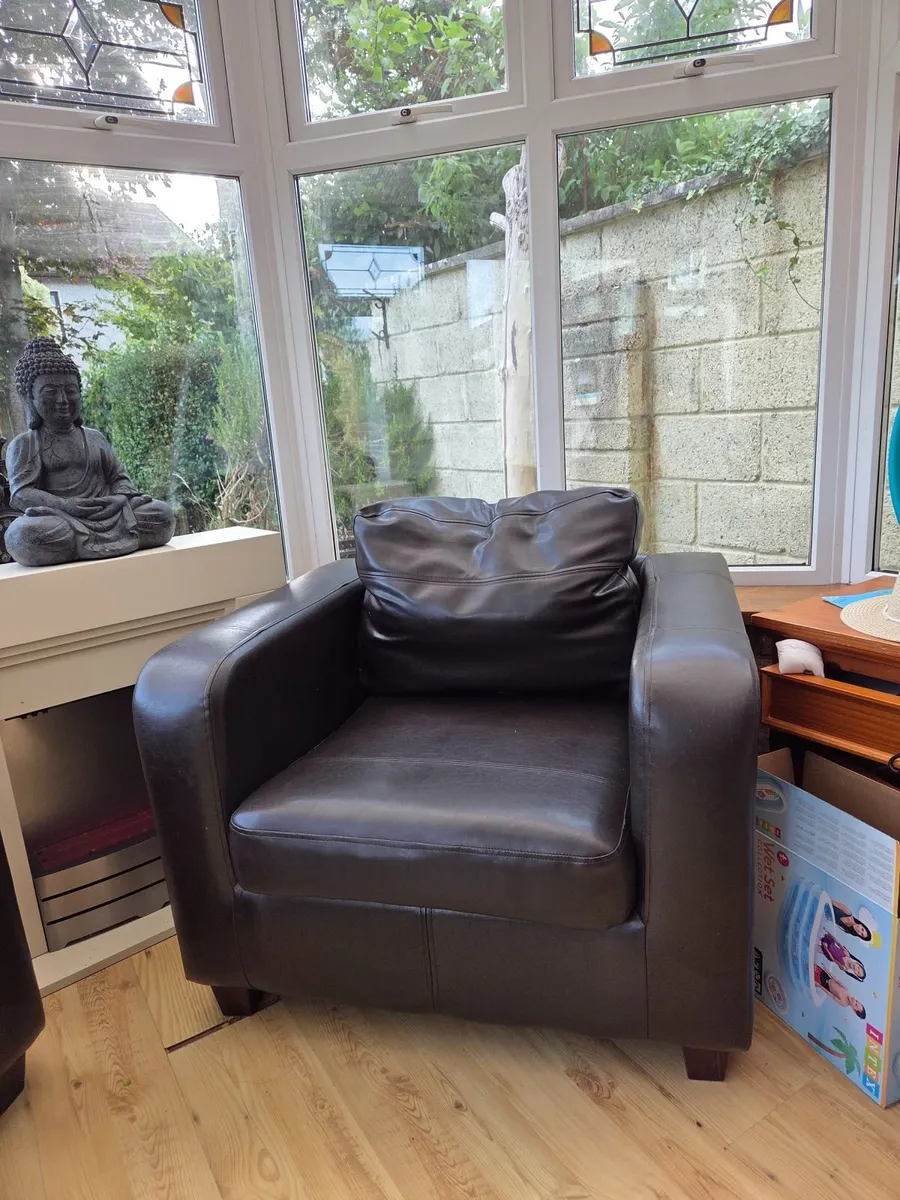 Sofa for sale - Image 3