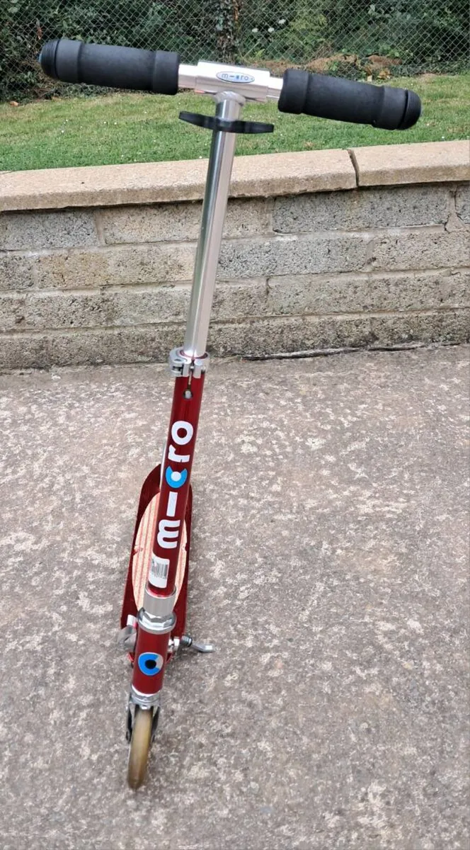 Micro Scooter - Image 2