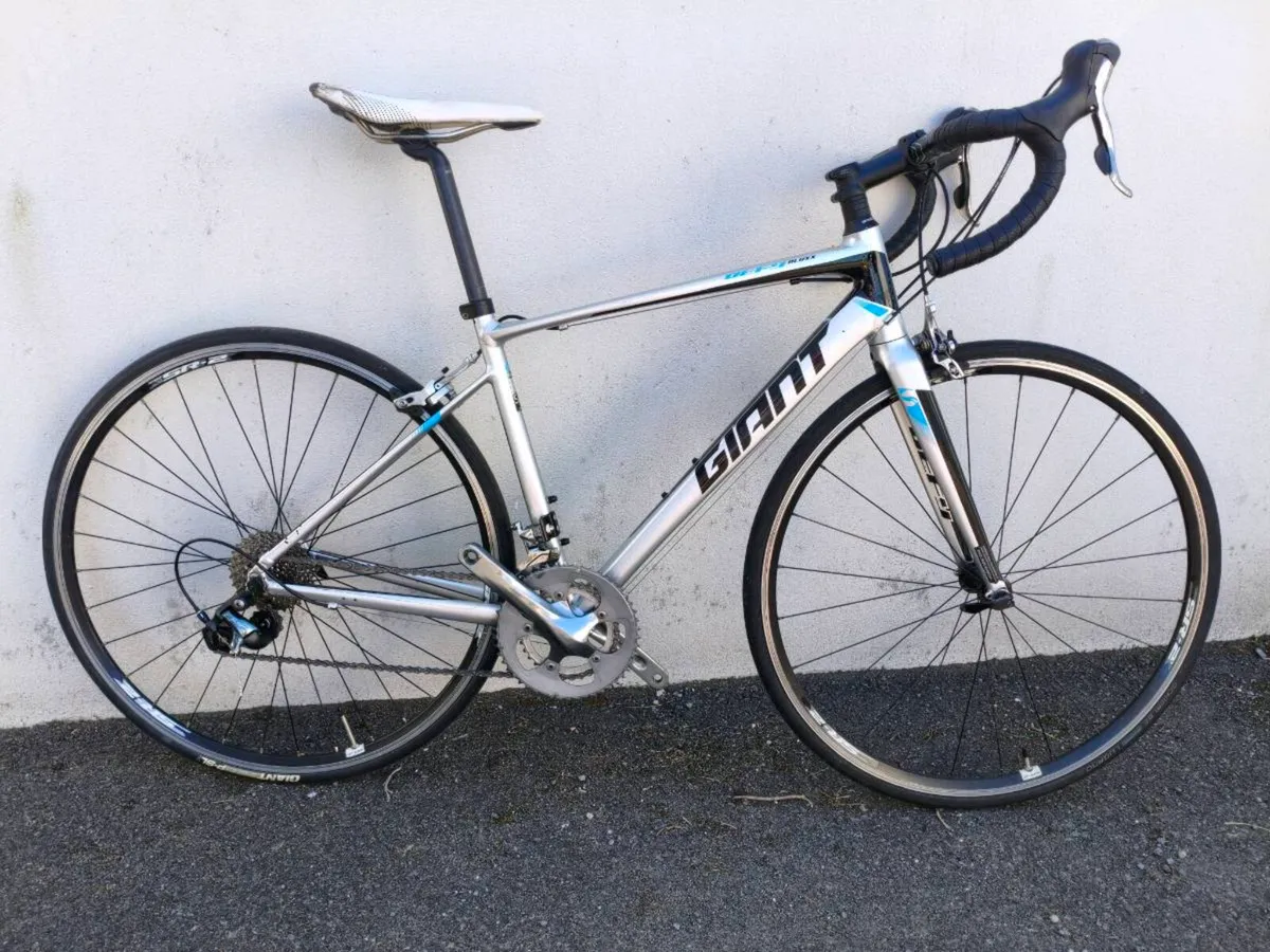 Giant Defy 2 Size Small - Image 4