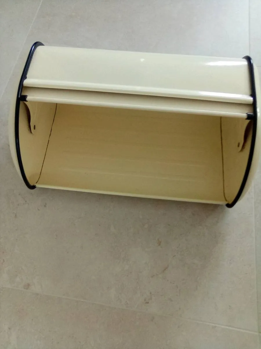 BREAD.  BIN. - Image 2