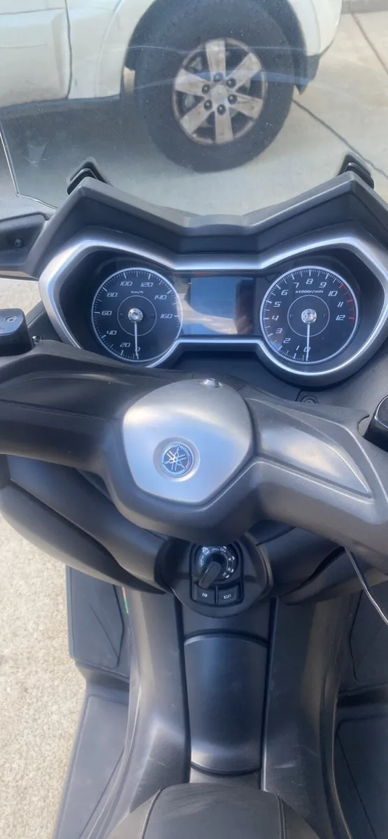Yamaha XMAX - Image 4