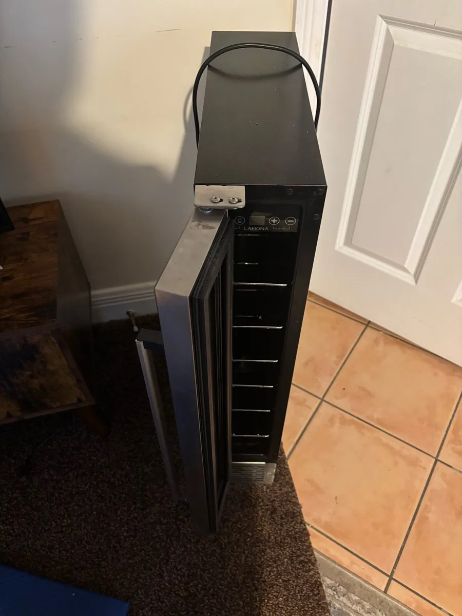 LAMONA High End 7 Btl Wine Cooler 1 year Old - Image 4