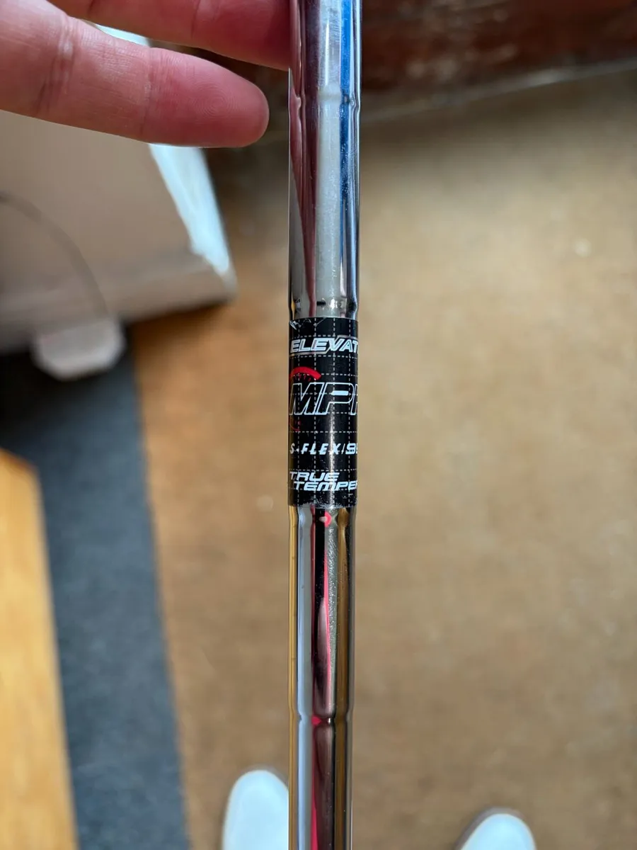 Callaway Apex 21 irons - Image 3