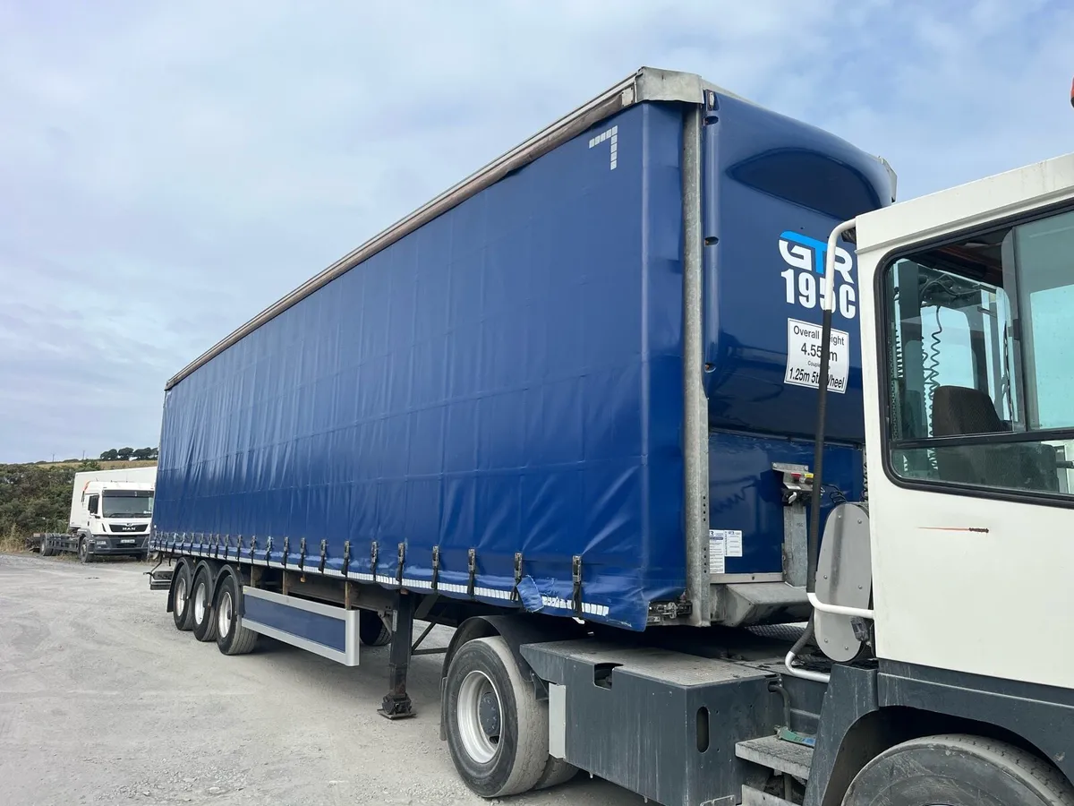 2014 Cartwright 4.5 curtainsider - Image 1