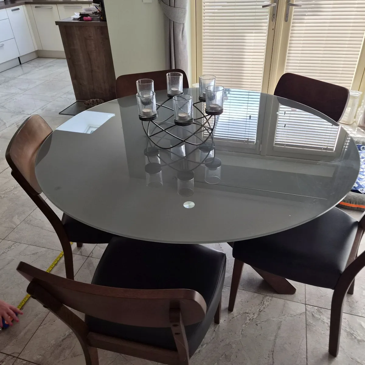Kitchen Table and 6 x Chairs - Image 2