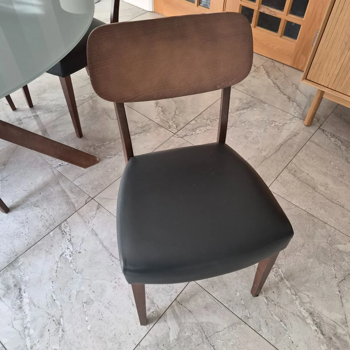 Kitchen Table and 6 x Chairs - Image 4