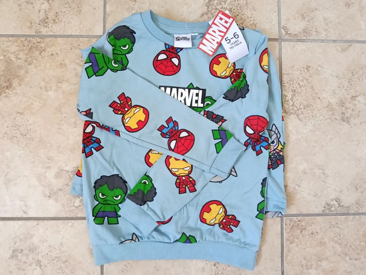 Avengers Boys 2 PC Sweat Set 5-6 years, 110-116 cm - Image 1