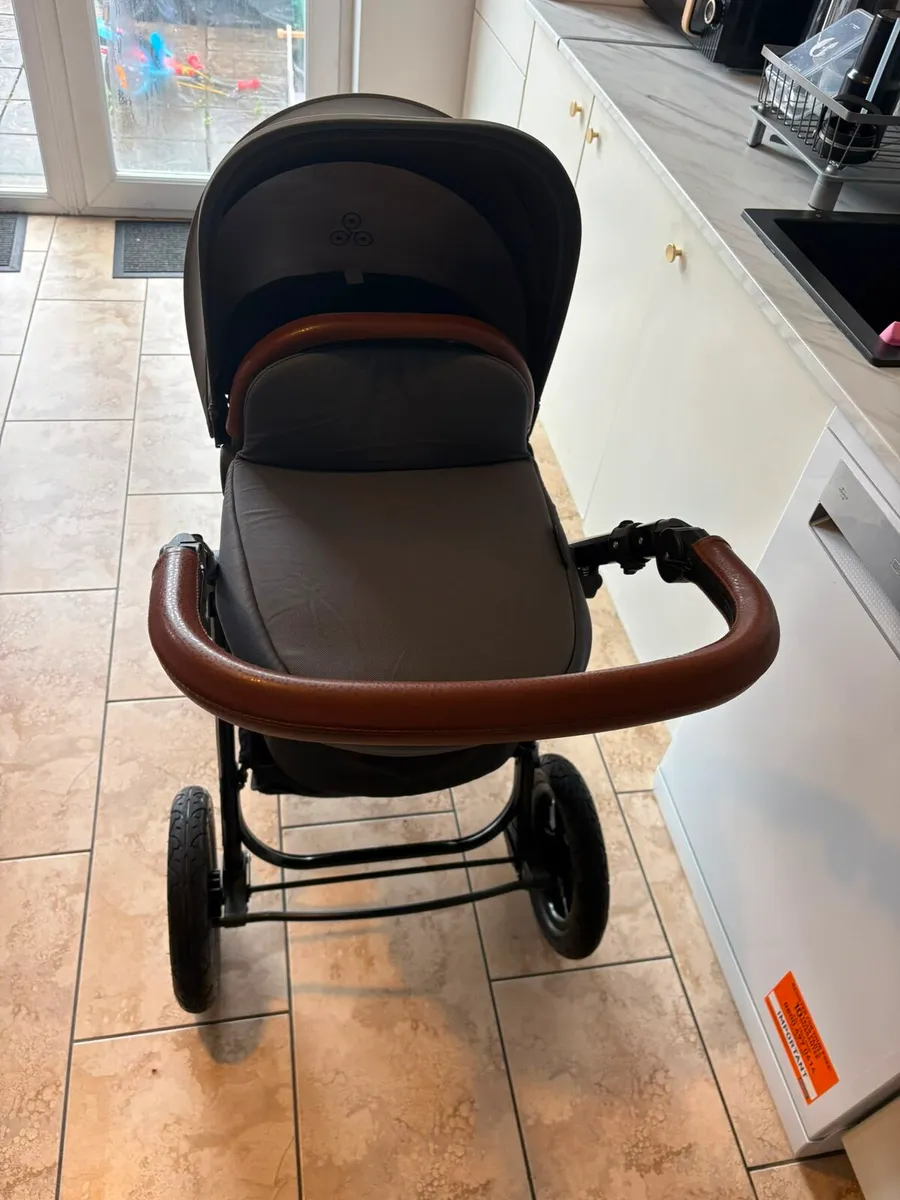 Ickle Bubba Travel System - Image 1