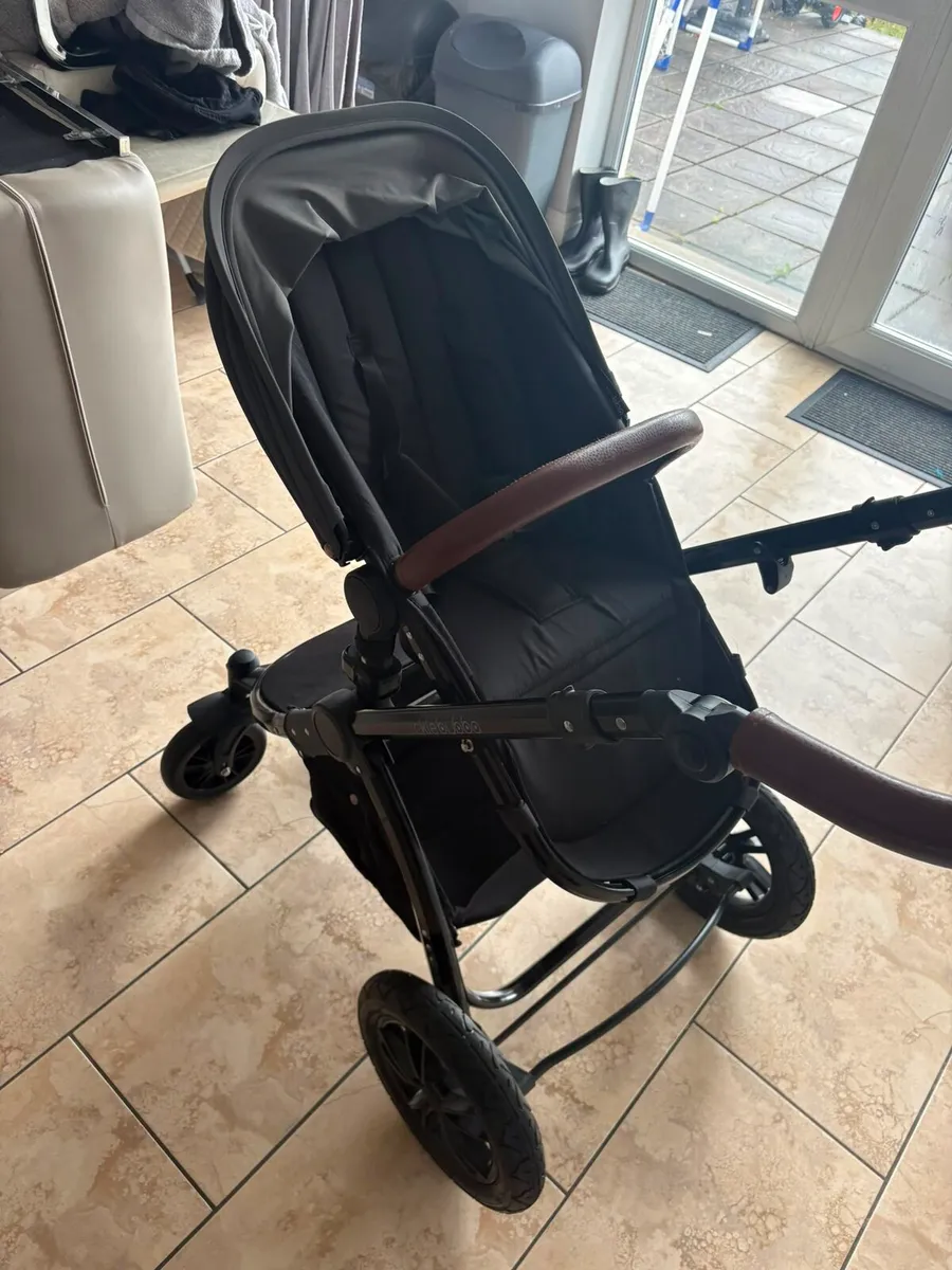 Ickle Bubba Travel System - Image 2