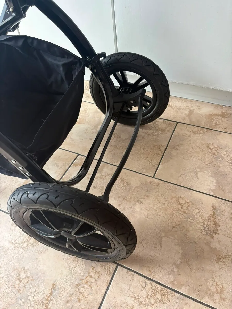 Ickle Bubba Travel System - Image 4