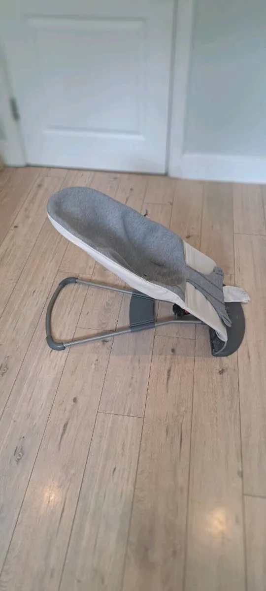 Baby bjorn bouncer - Image 1