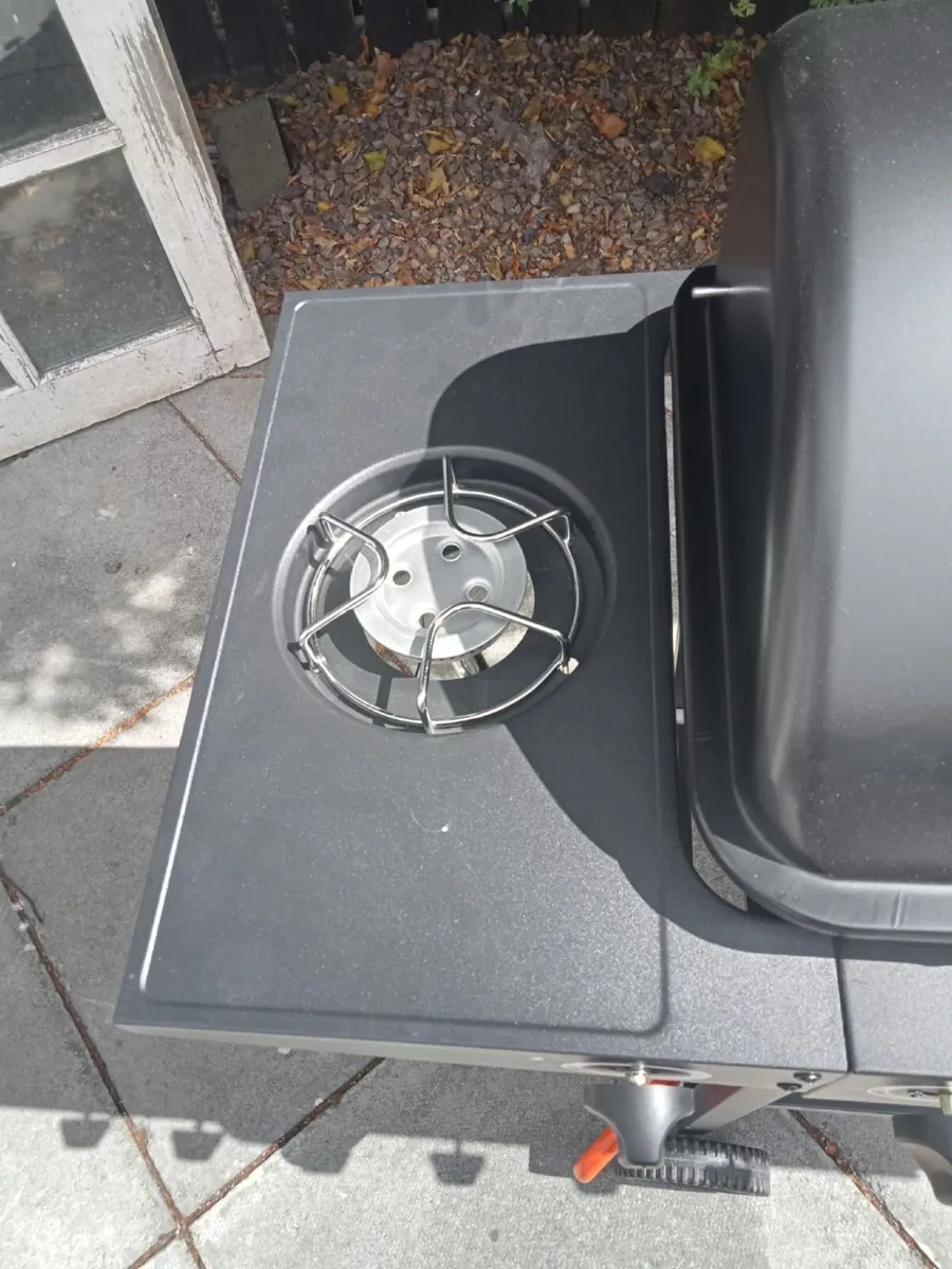Gas barbecue - Image 2
