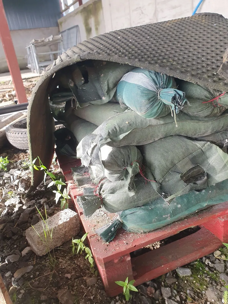 Silage cover weight bags - Image 2