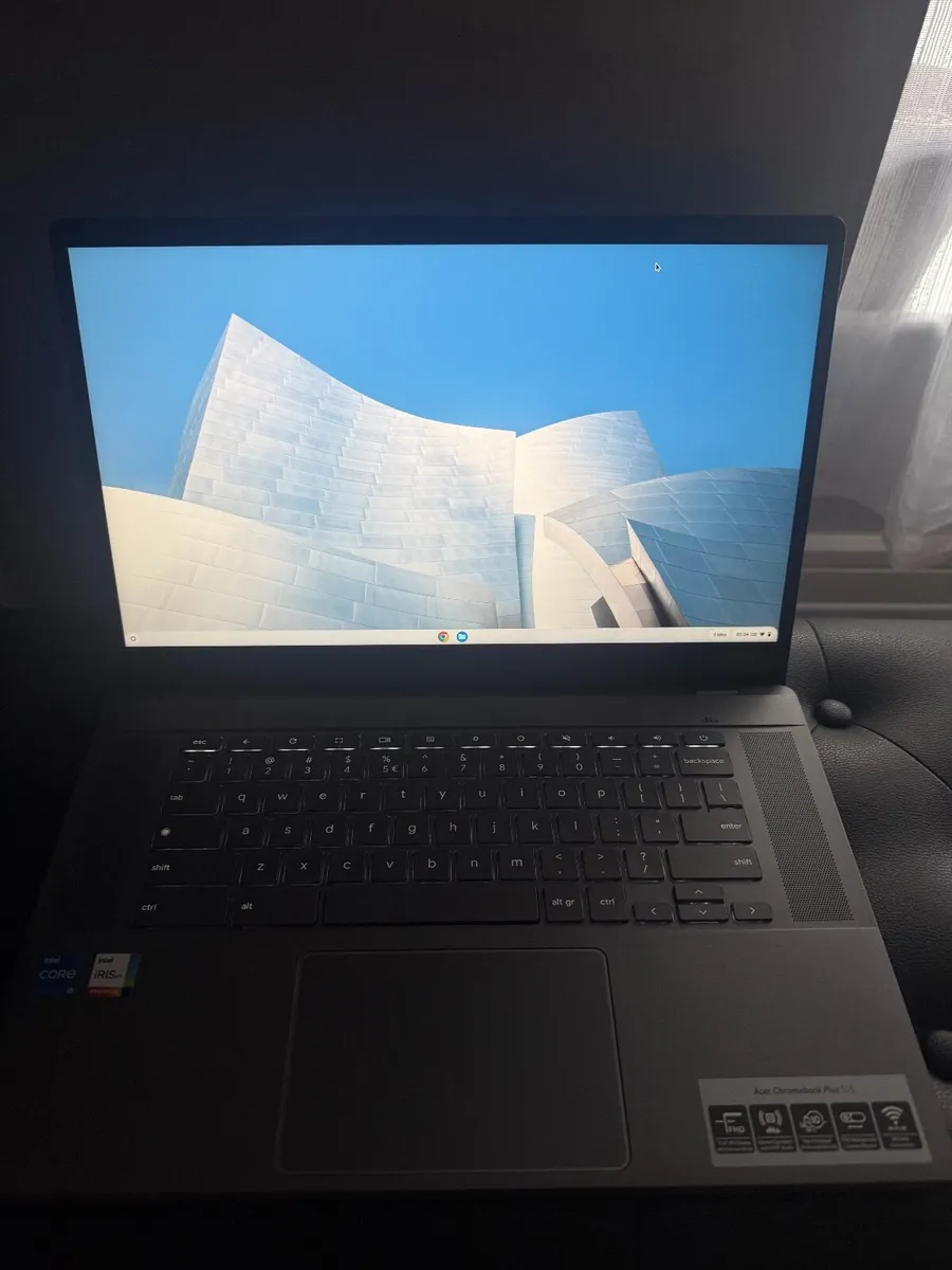 Acer ChromeBook Plus 515 Laptop i5/8GB/512GB - Image 1