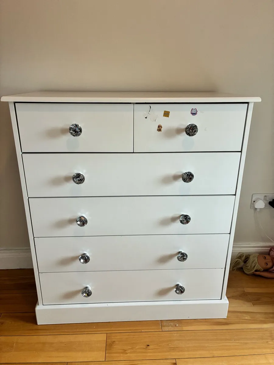 Chest of drawers - Image 1