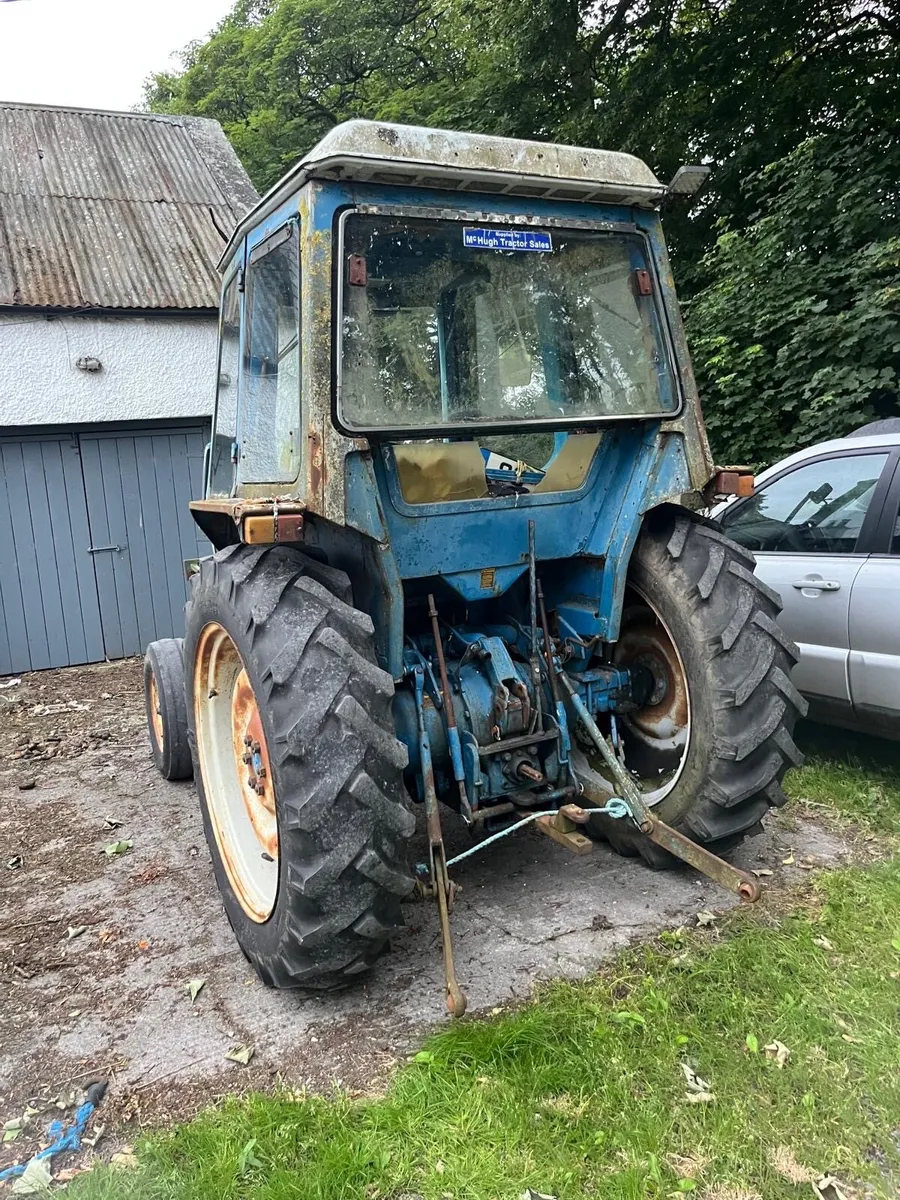 Ford 4600 - Image 2