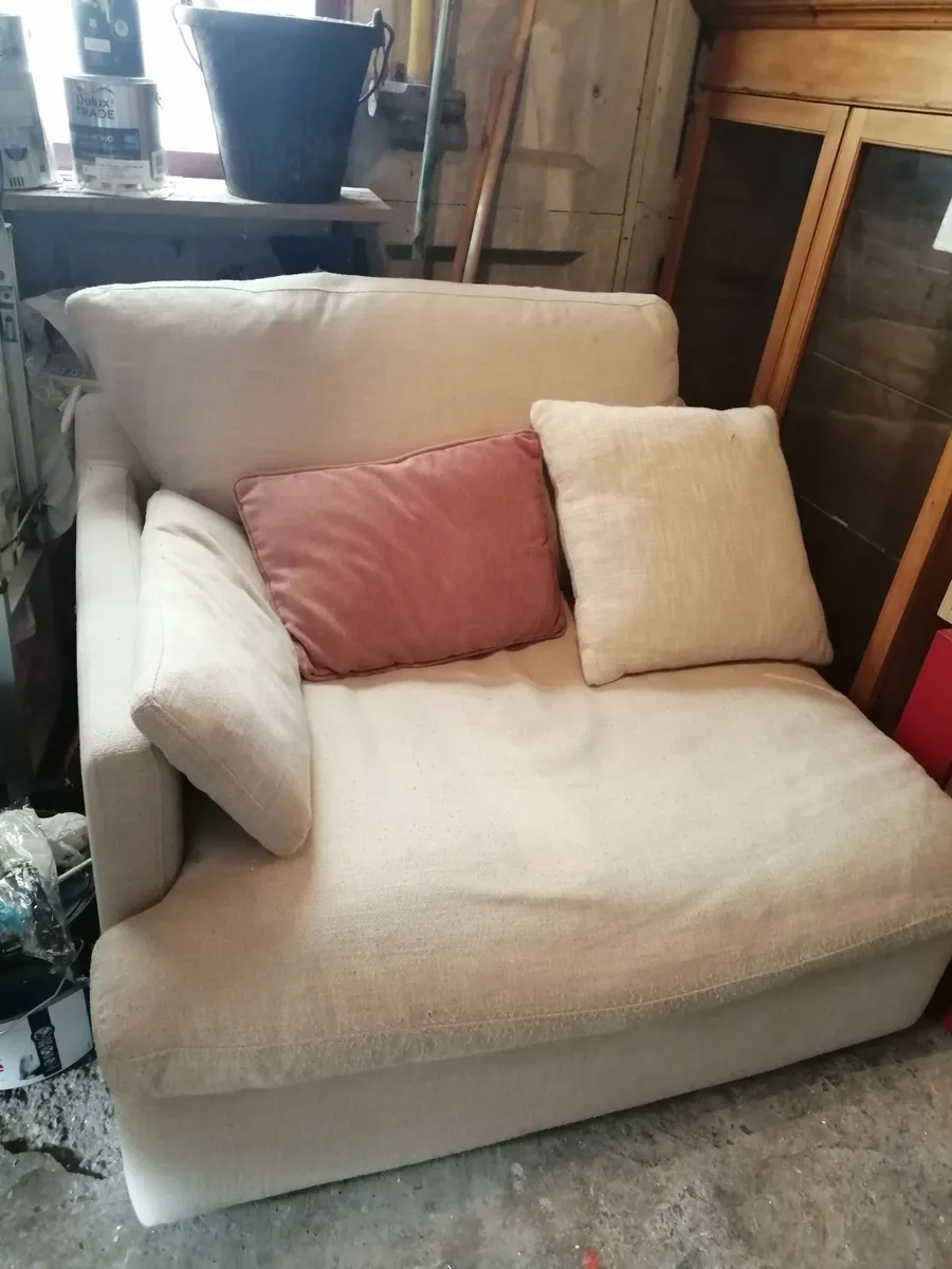 Couch - Image 1